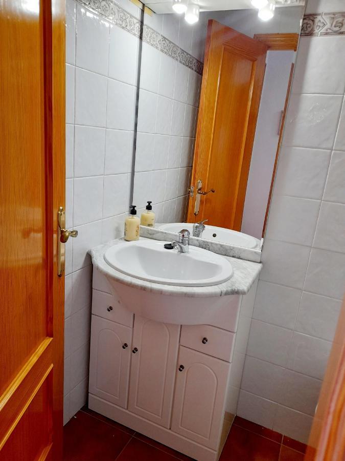 Apartamento Vistas Al Mar, 11 Planta, 50M Playa!! Miramar Exteriör bild
