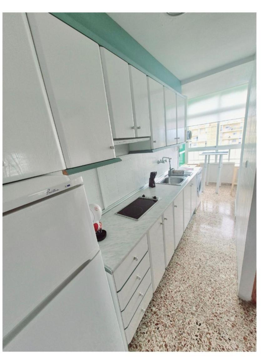 Apartamento Vistas Al Mar, 11 Planta, 50M Playa!! Miramar Exteriör bild